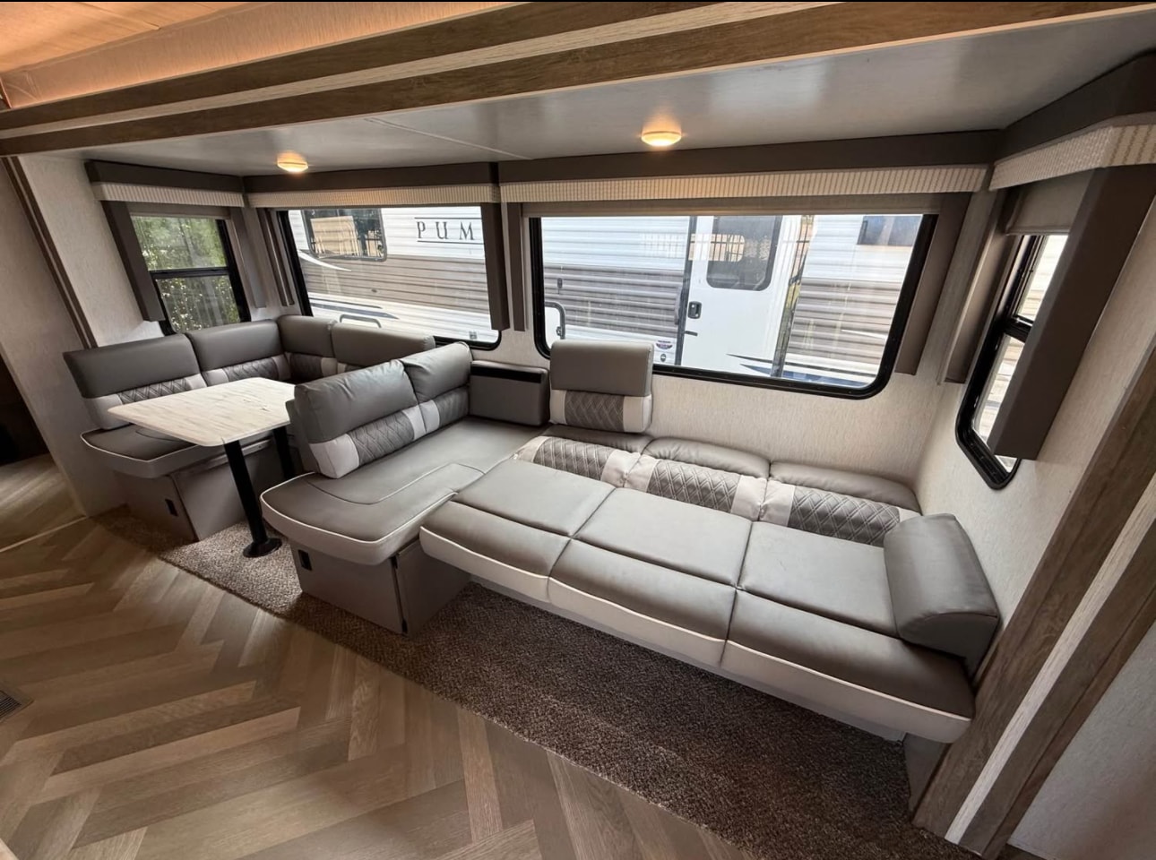 2022 Forest River Salem 29VBUD Travel Trailer thumbnail 4