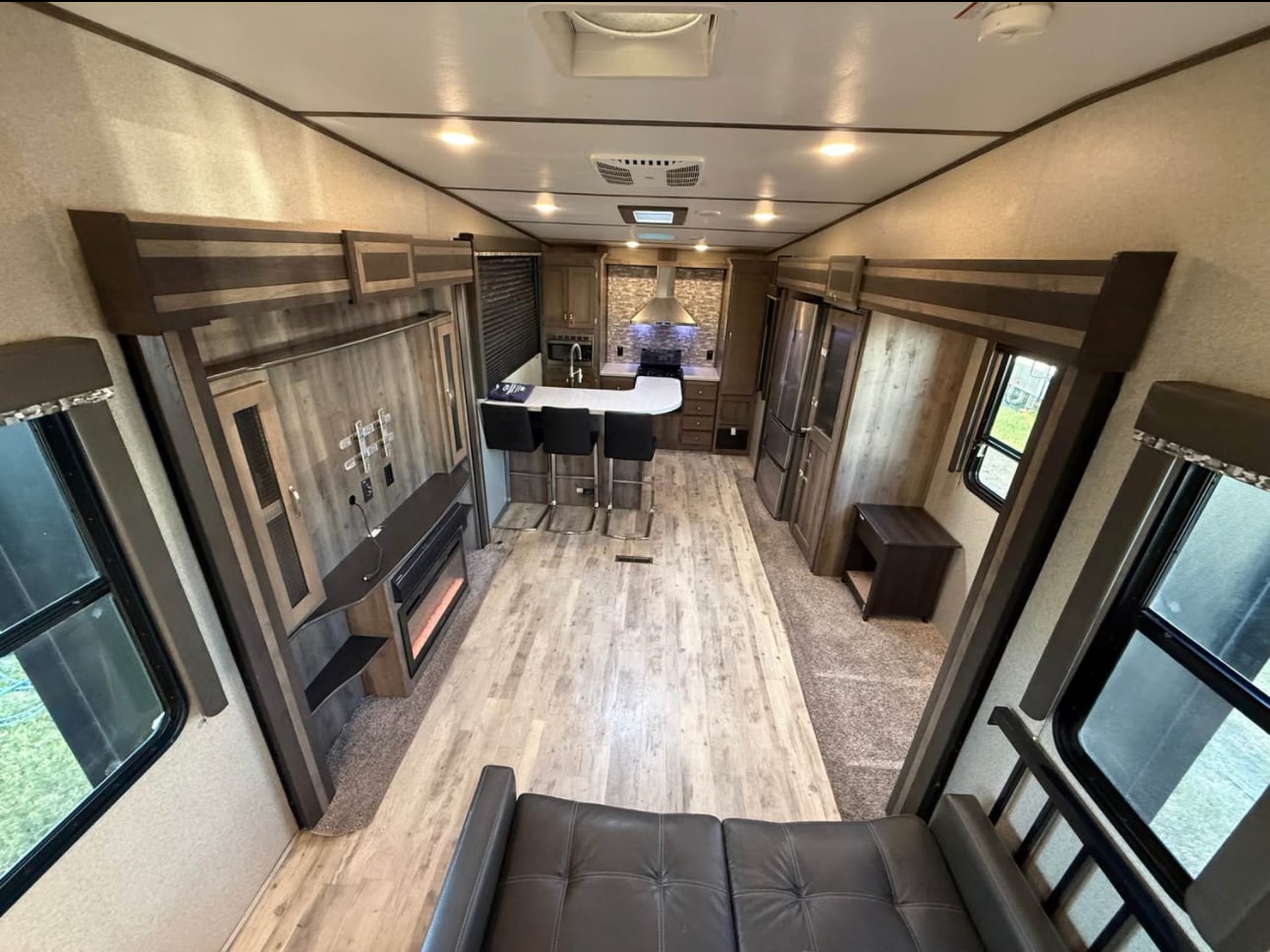 2020 Keystone Sprinter Limited 3551 Fifth Wheel thumbnail 7