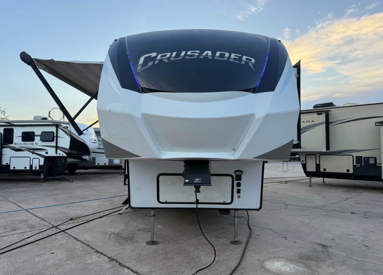 2021 Prime Time Crusader Lite 33BH Fifth Wheel thumbnail 9