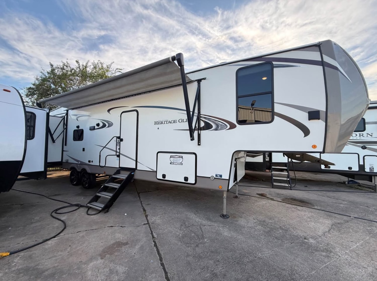 2021 Wildwood Heritage Glen 356QB Fifth Wheel