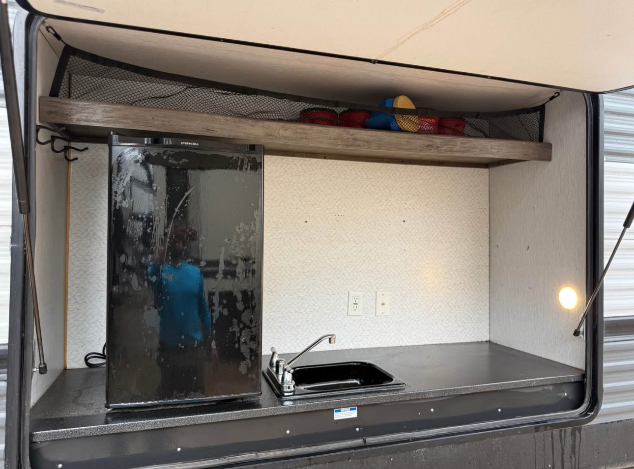 2022 Forest River Wildwood 33TS Travel Trailer thumbnail 17