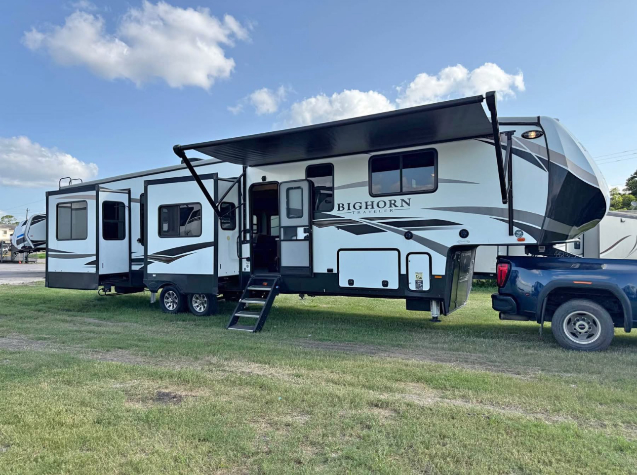 2021 Heartland BigHorn 39RK Fifth Wheel thumbnail 11