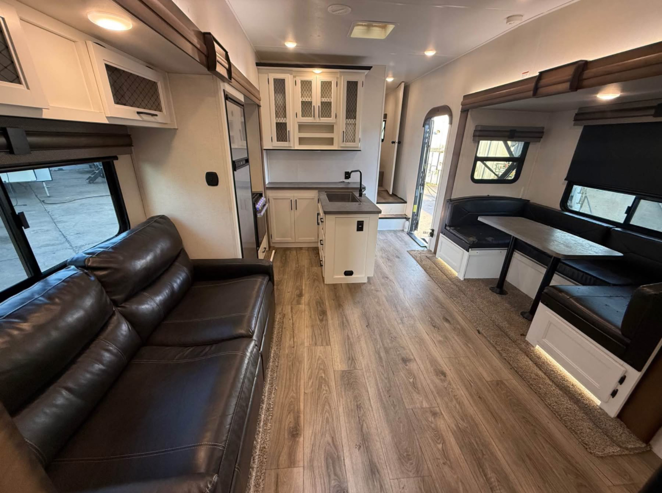 2021 Prime Time Crusader Lite 33BH Fifth Wheel thumbnail 13